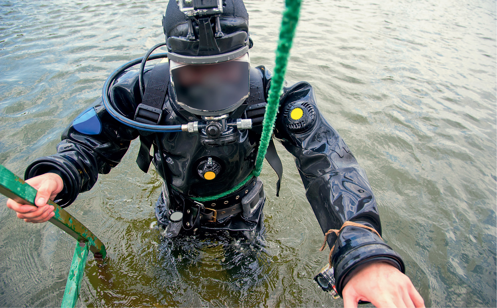 W_AKCJI_2_21_Jacek_Gelert_POSZUKIWANIE_OBIEKTOW_POD_WODA_iStock-1218449115