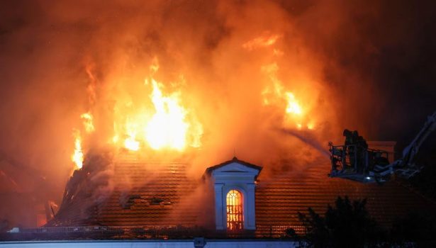 Pożar barokowego pałacu w Konarzewie