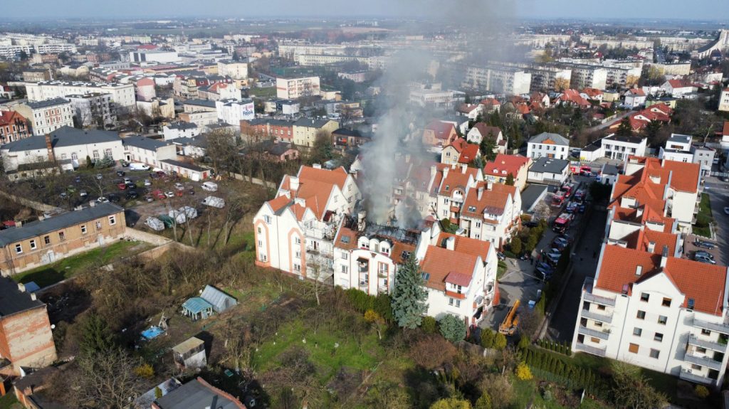 Pożar bloku w Inowrocławiu