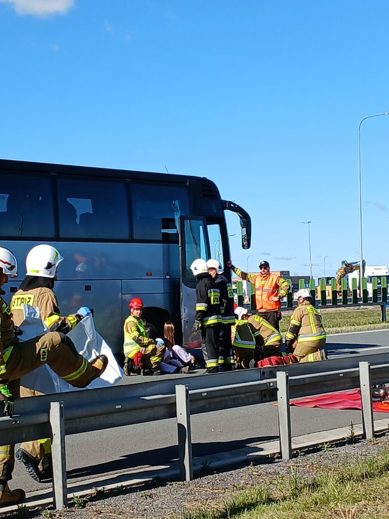 Relacja z konferencji – jak służby współpracują podczas masowych wypadków drogowych
