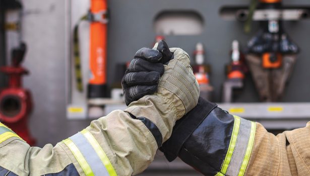 W_AKCJI_1_26_Waldemar_Pruss_BEZPIECZENSTWO_STRAZAKOW_CZ_III_iStock-2174666101