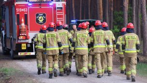 Pożar lasów w powiecie wołomińskim. Ponad 800 strażaków i 200 wozów w akcji